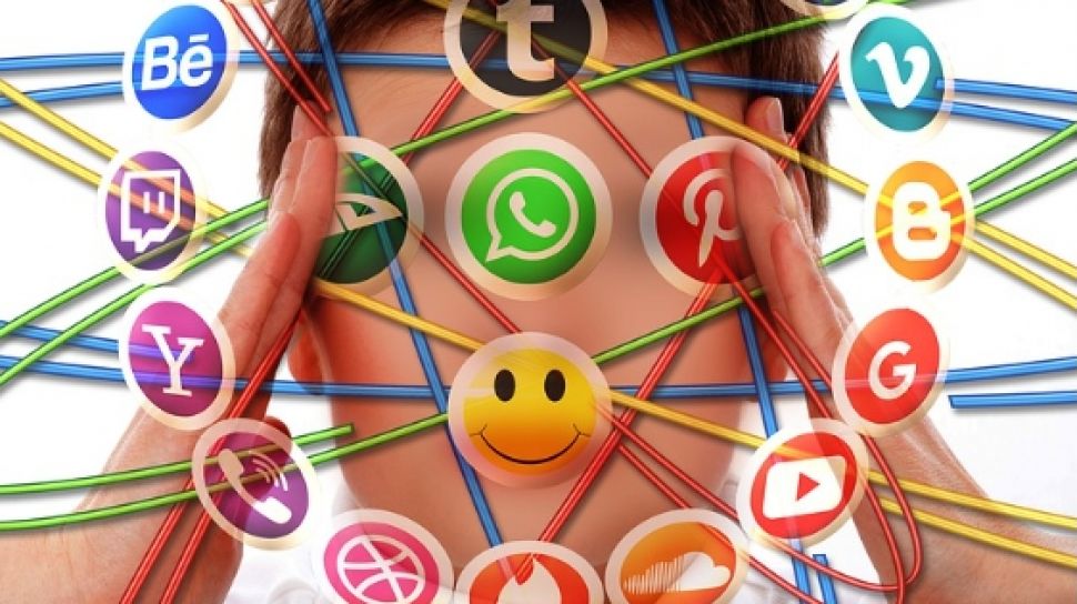 THEGETSMARTBLOG.COM – Menjadi Viral vs Menjadi Bernilai : Mana yang Kamu Kejar di Sosmed?